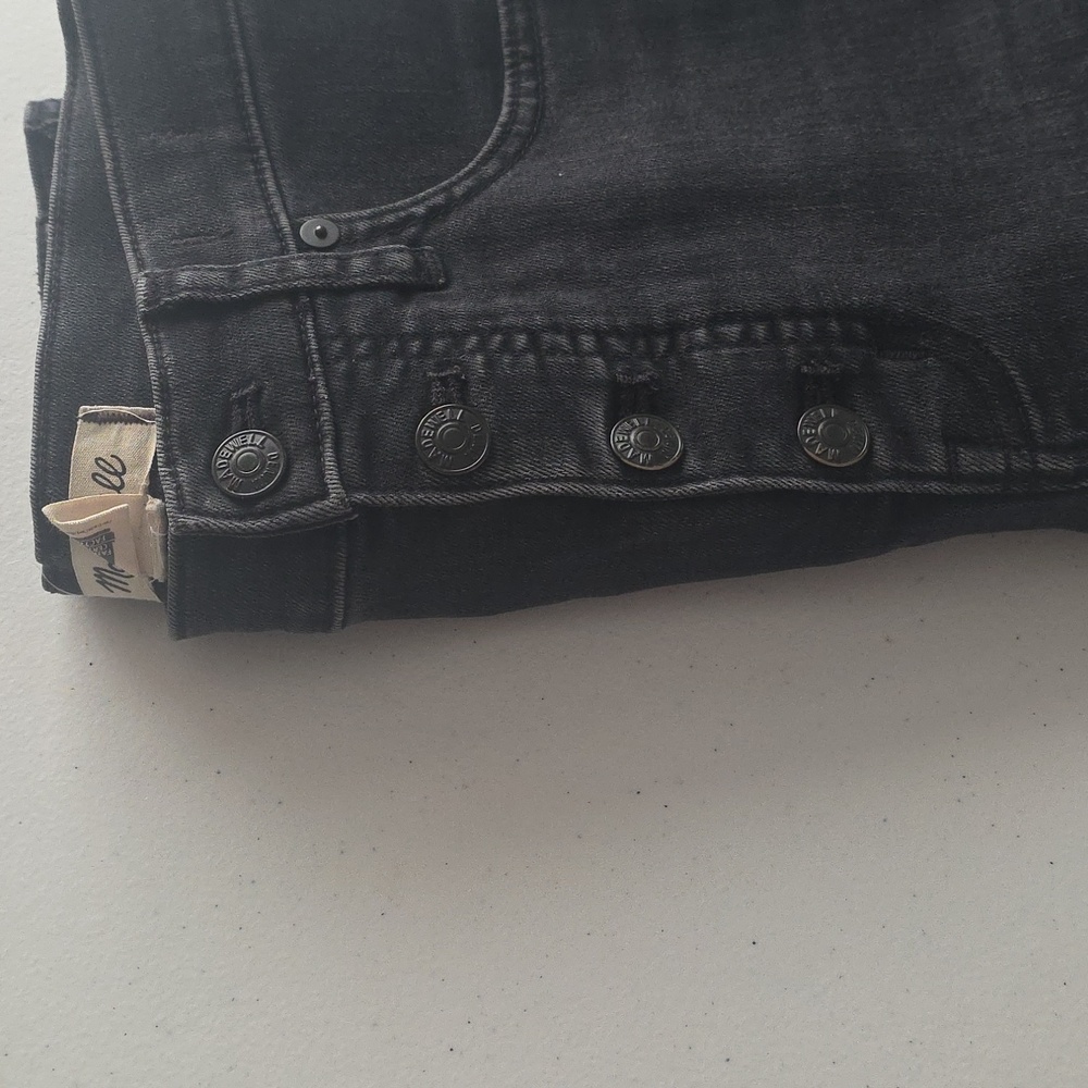Madewell Black High-Waisted Button Up Jeans - Picture 4 of 5